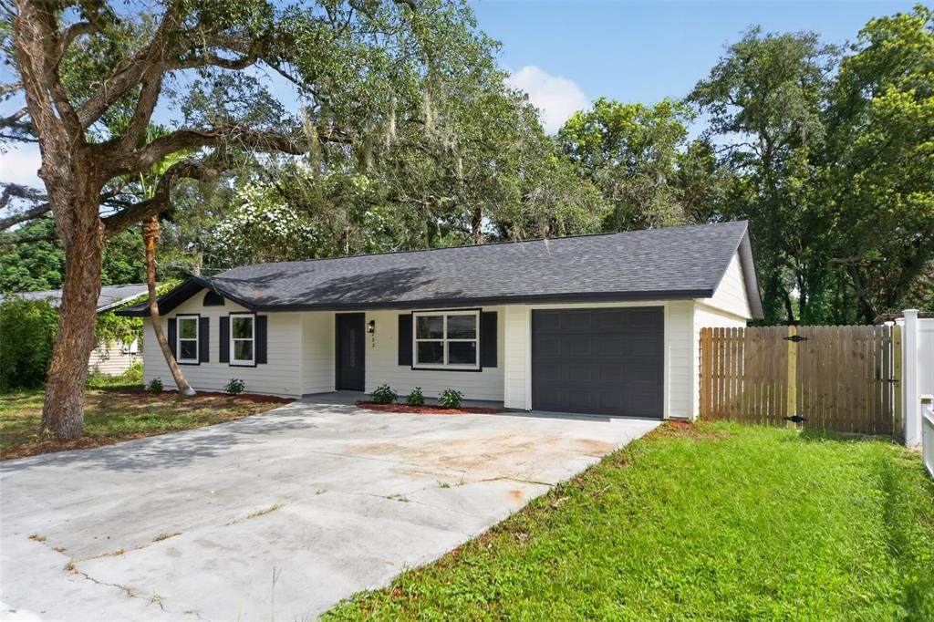 262 Marjorie Boulevard - Photo 1
