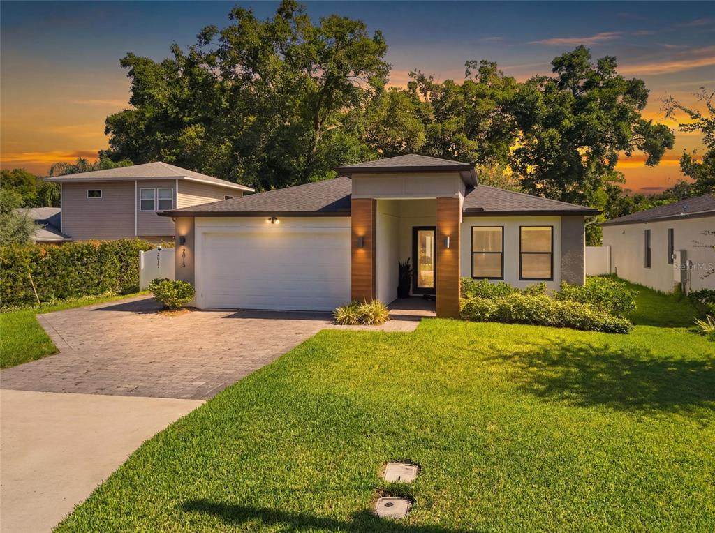 2015 Kaley Avenue - Photo 1