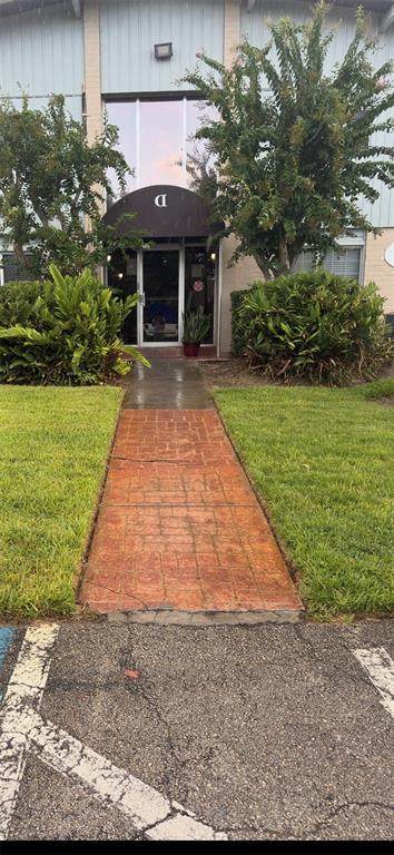 1695 Lee Road - Photo 1