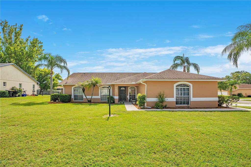 667 Jessanda Cir - Photo 1