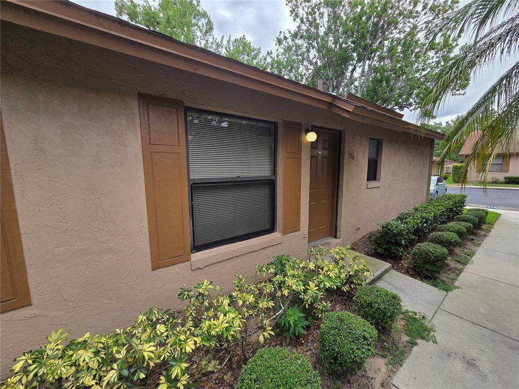 320 Eron Way - Photo 1