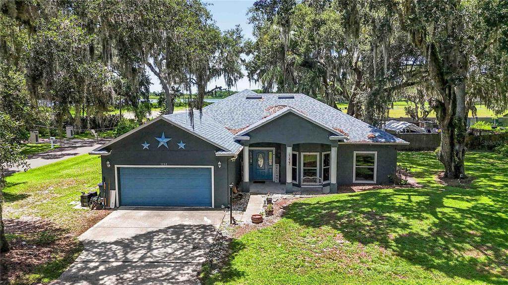 1260 Pecan Street - Photo 1