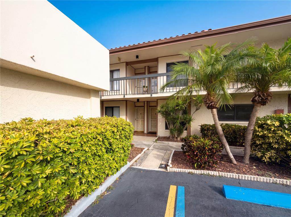 6219 Palma Del Mar Boulevard - Photo 1
