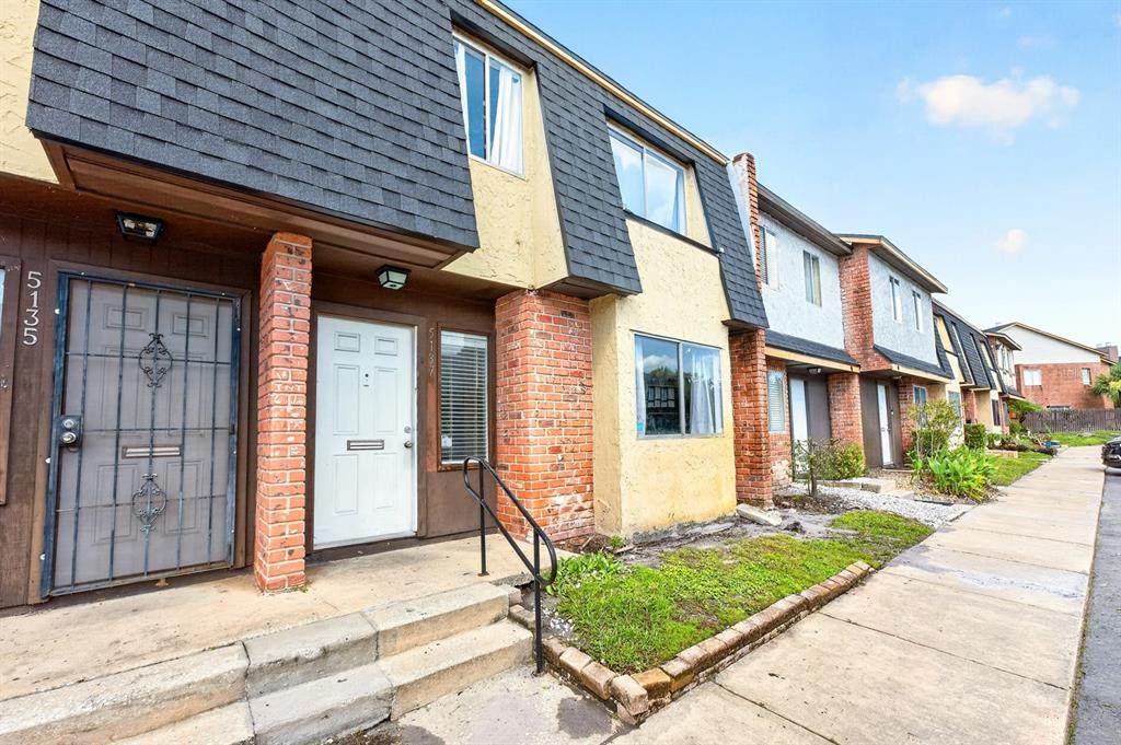 5137 Picadilly Circus Court - Photo 1