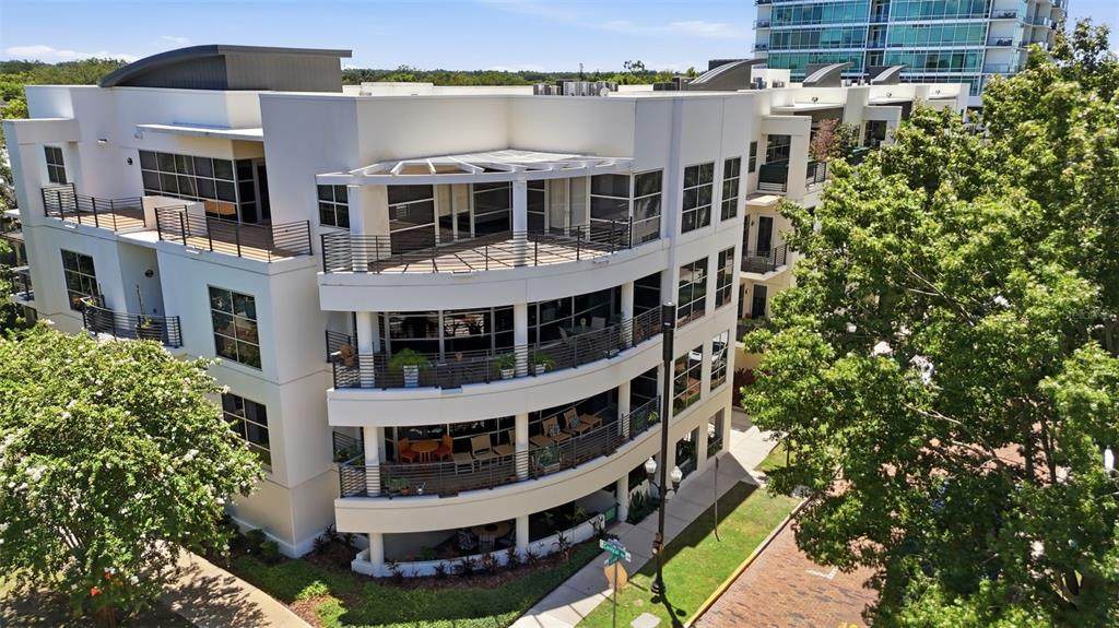 1 Eola Drive - Photo 1