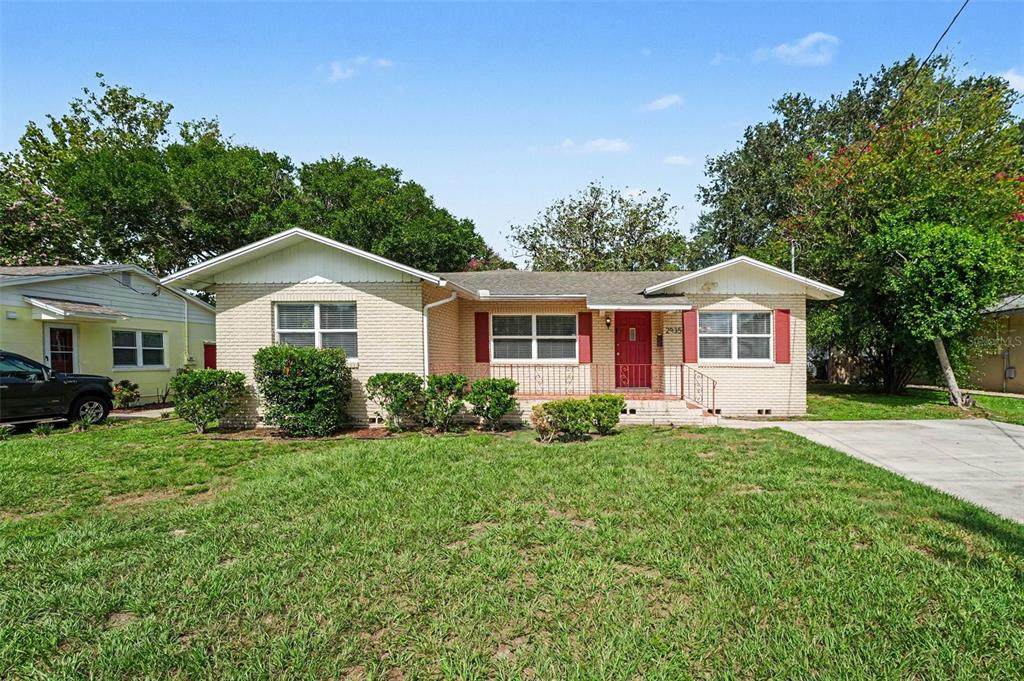2935 Woodland Hills Avenue - Photo 1