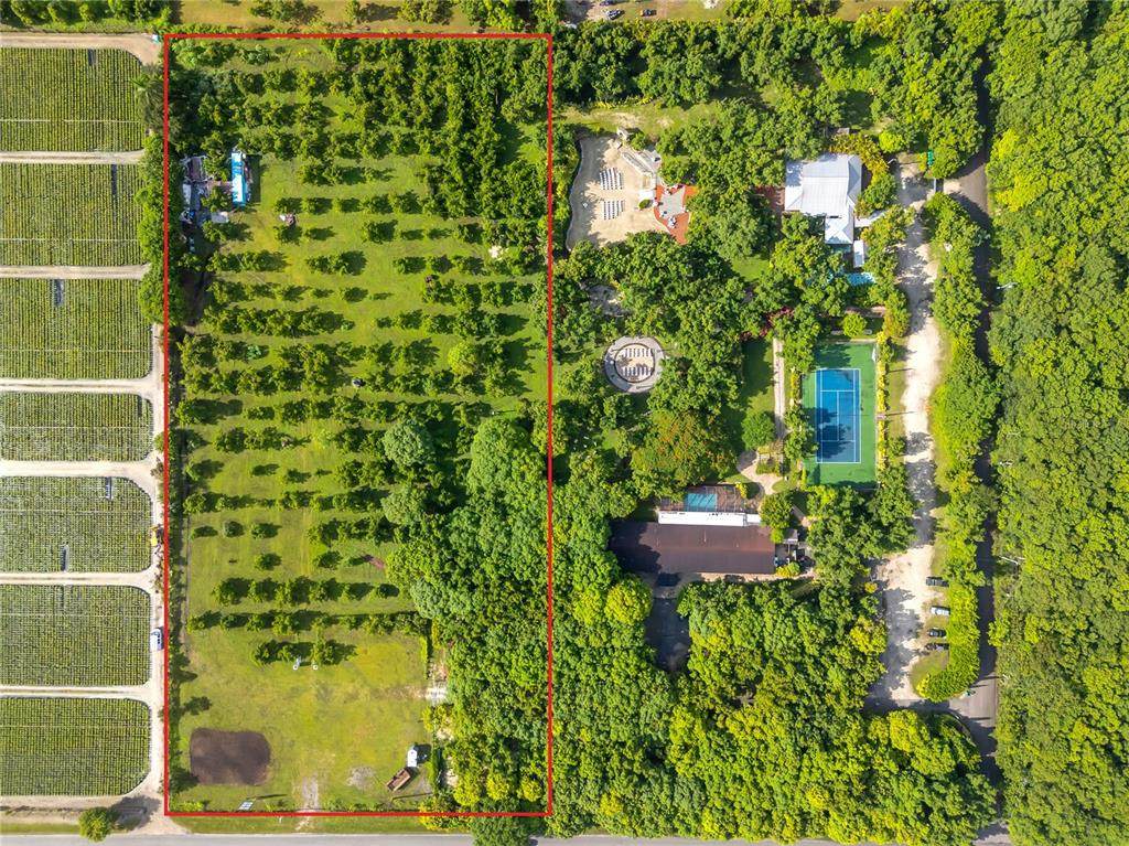  15300 SW 216TH - Photo 1