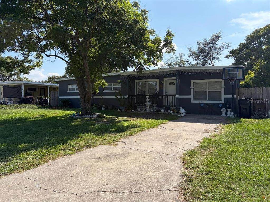 908 Solandra Drive - Photo 1