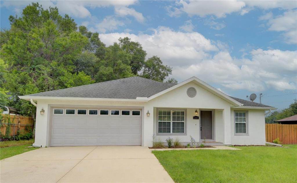 1360 Chris Avenue - Photo 1