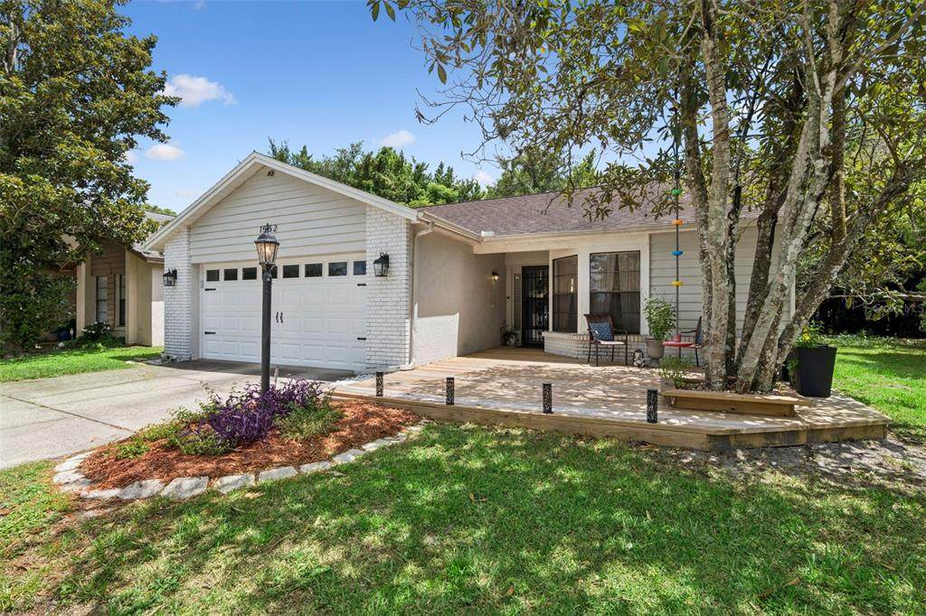 1552 Cougar Court - Photo 1