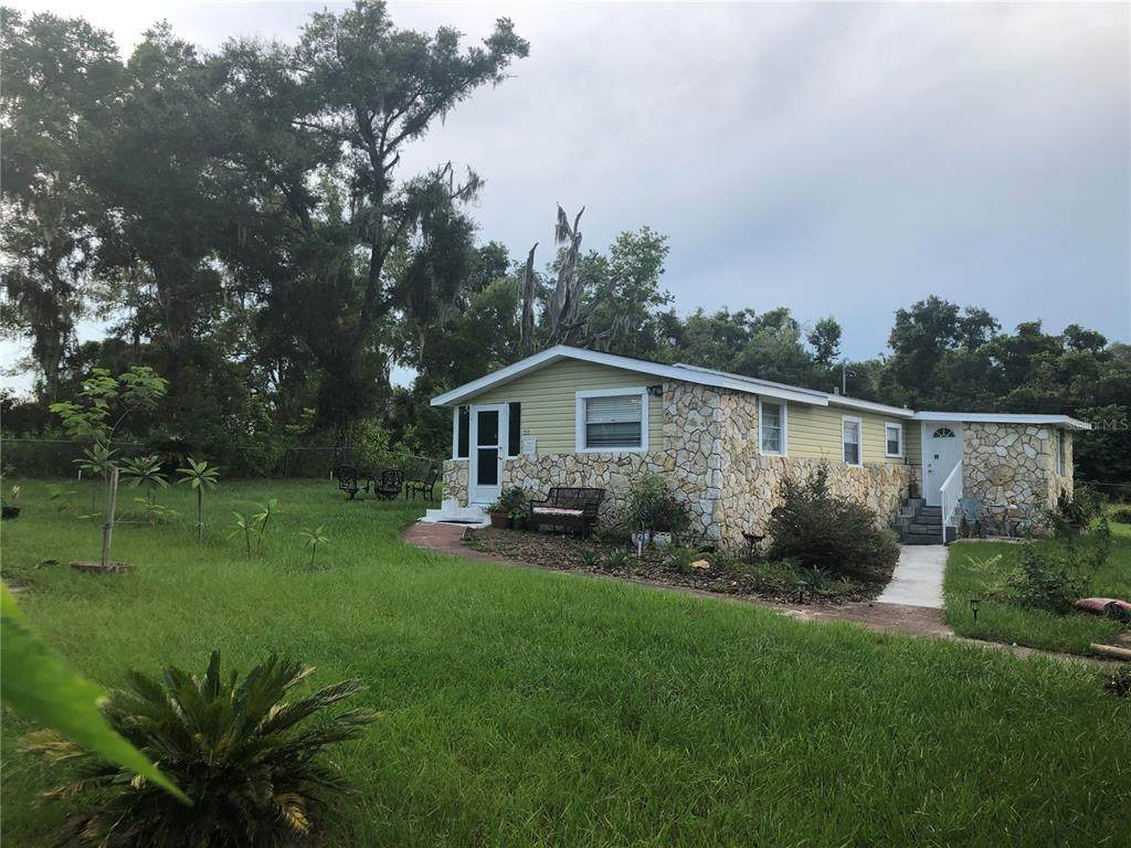 405 Simon Avenue - Photo 1