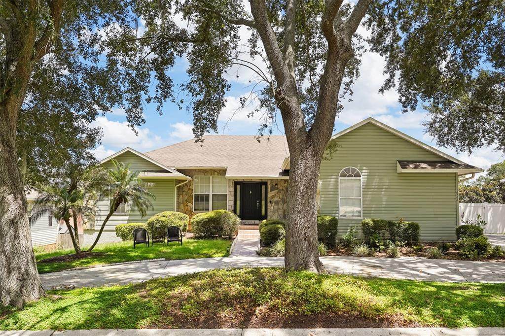 1922 Matthew Court - Photo 1