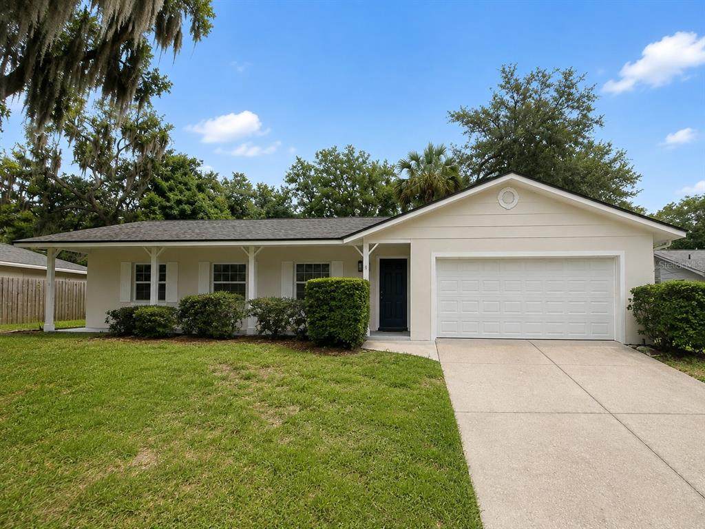 958 Orange Avenue - Photo 1