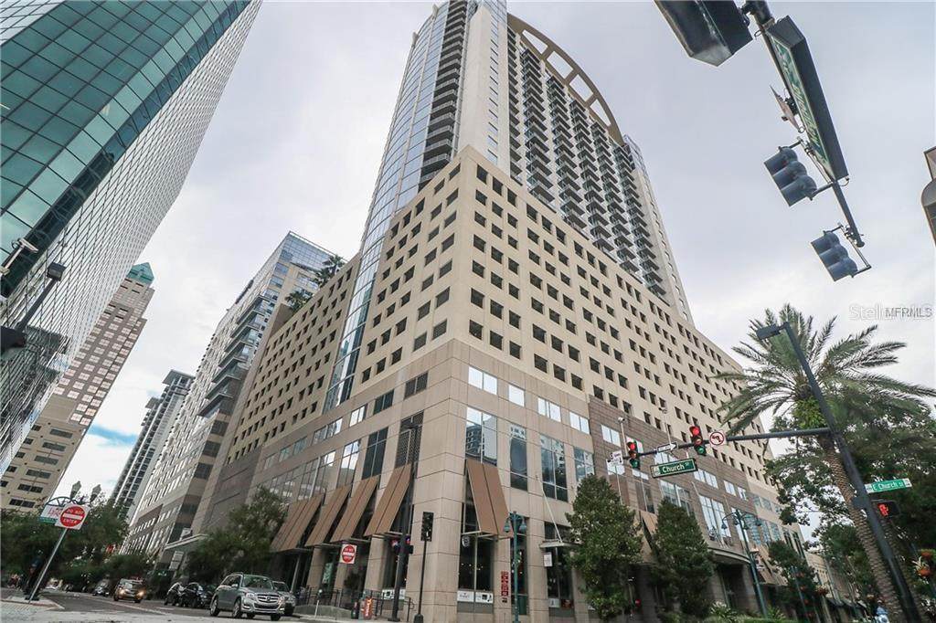 155 Court Avenue - Photo 1