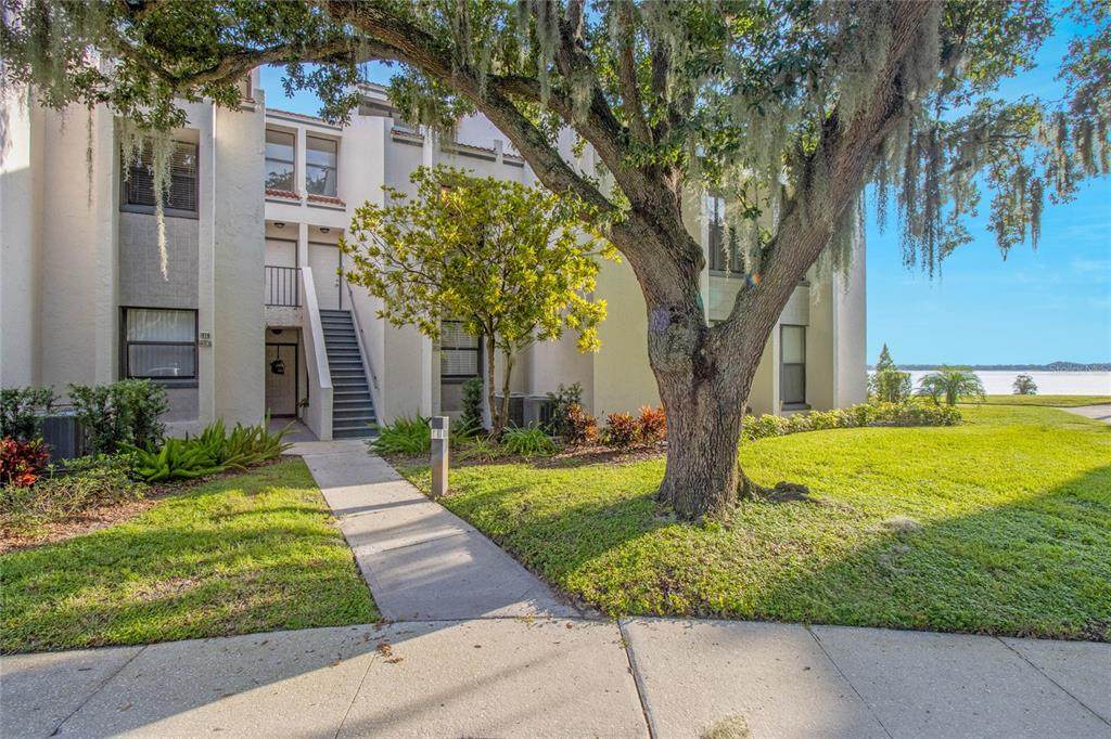 410 Laurel Cove Way - Photo 1