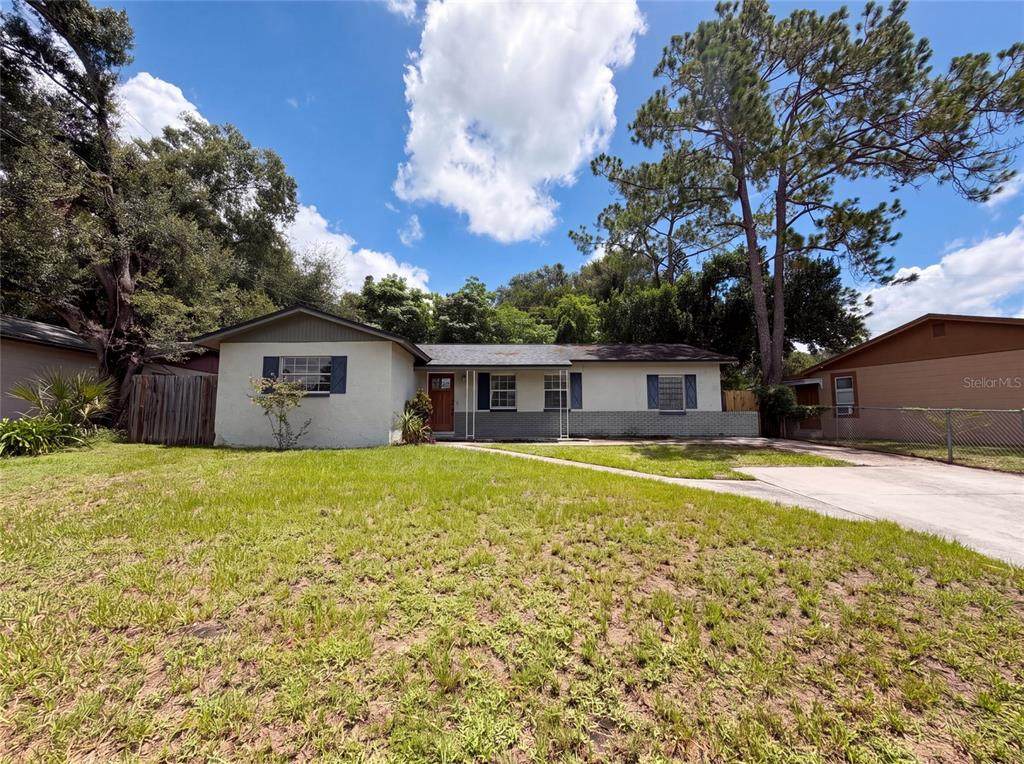 7018 Lynwood Drive - Photo 1