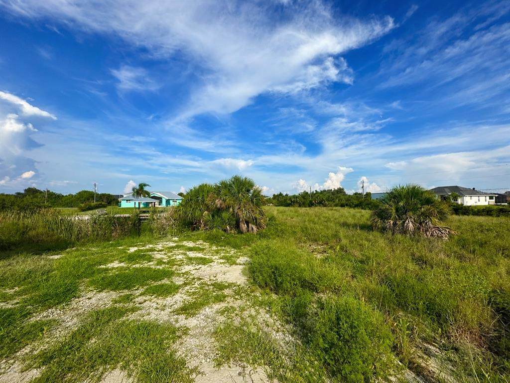 14250 Keystone Boulevard - Photo 1