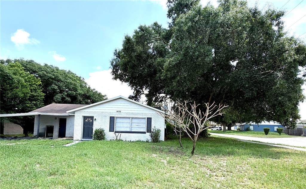 1499 Avenue E - Photo 1