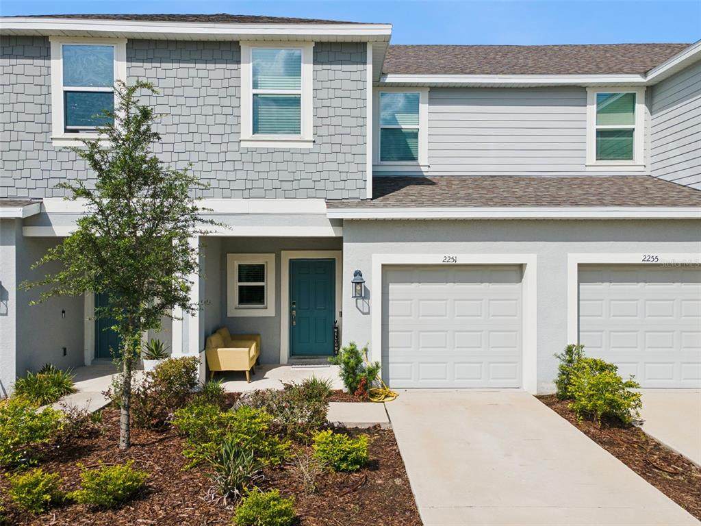 2251 Portrait Street - Photo 1