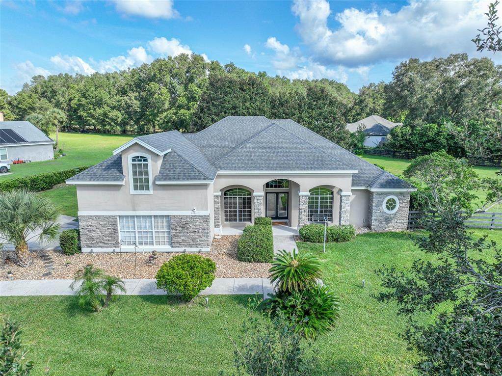 25013 Derby Drive - Photo 1