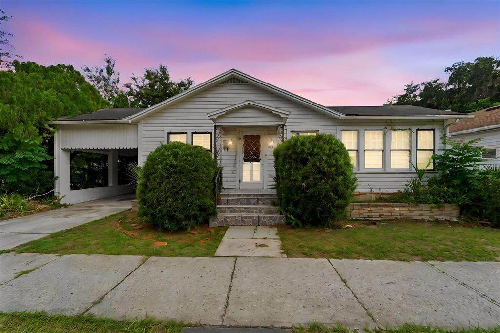 619 7TH Street - Photo 1