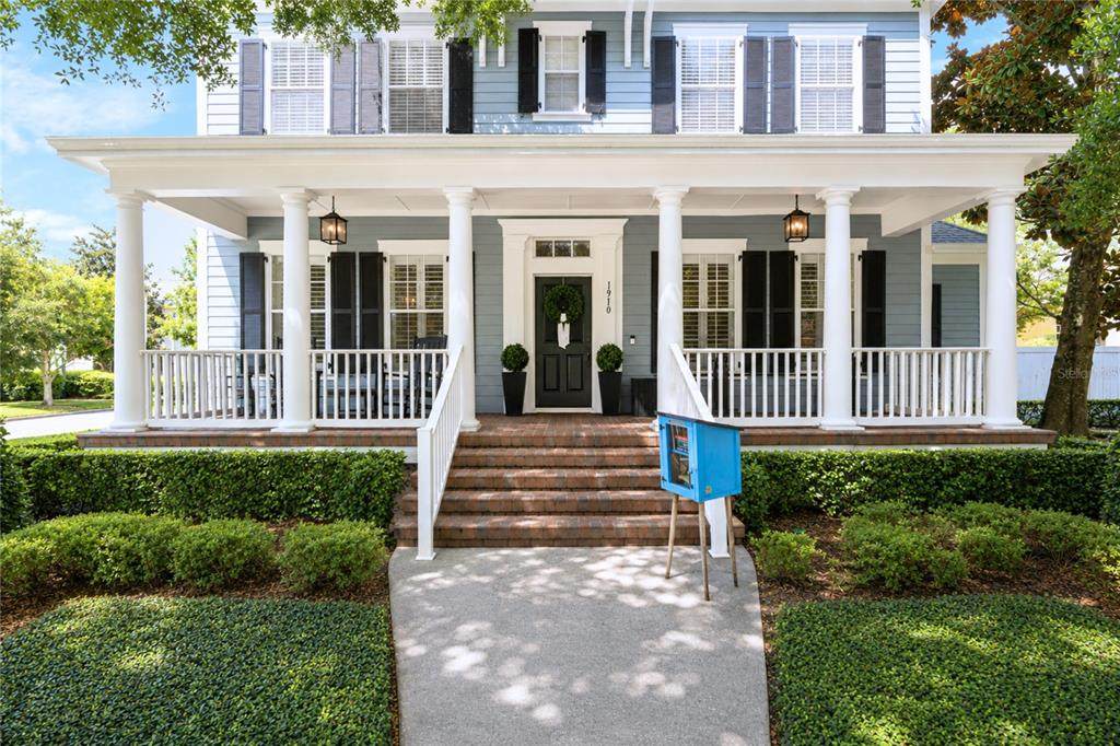 1910 Robin Road - Photo 1