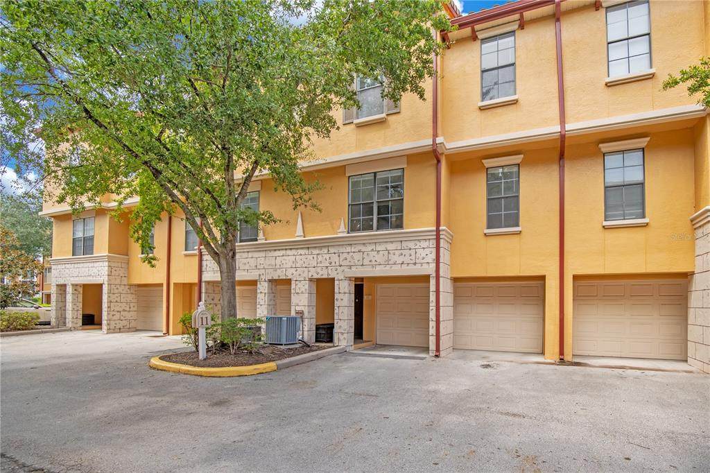 6119 Metrowest Boulevard - Photo 1