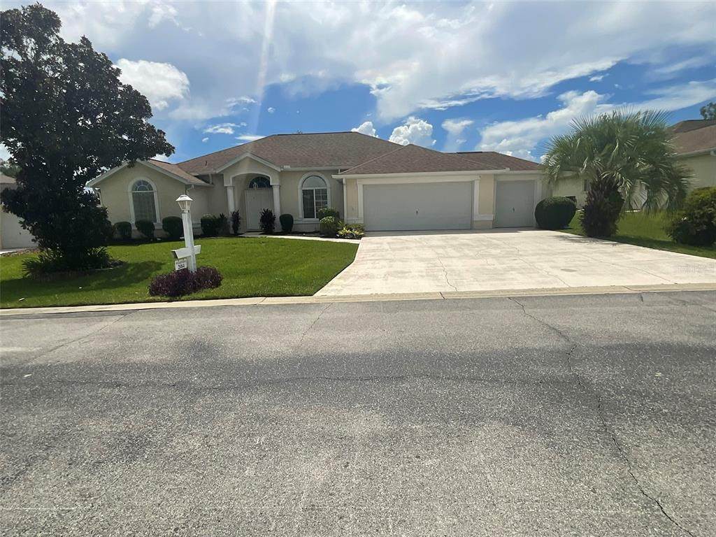 2084 50TH Circle - Photo 1