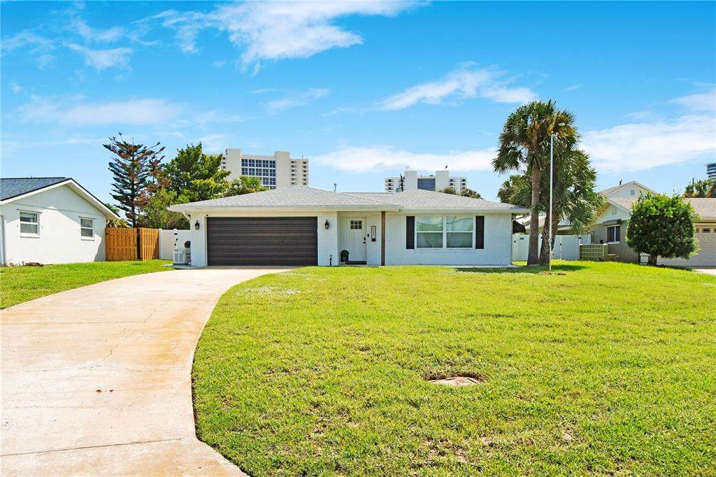 2565 Peninsula Drive - Photo 1