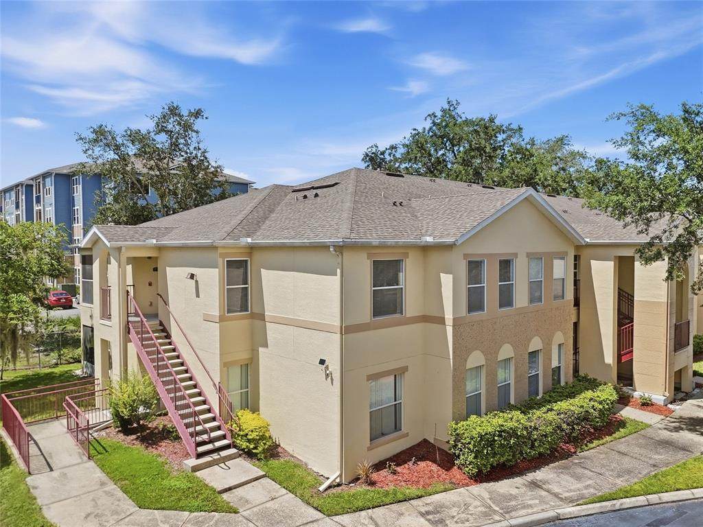 2718 Club Cortile Circle - Photo 1