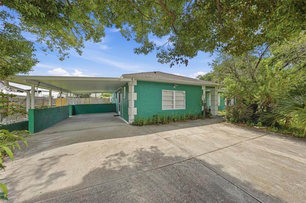 515 Floral Drive - Photo 1