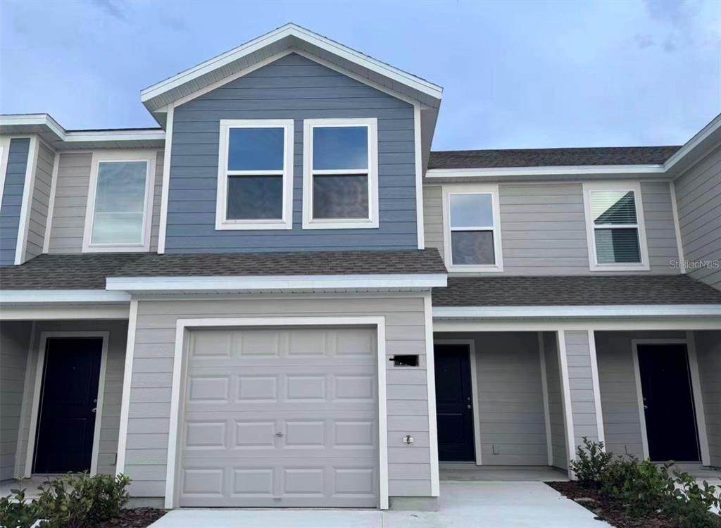 937 Phoenix Street - Photo 1