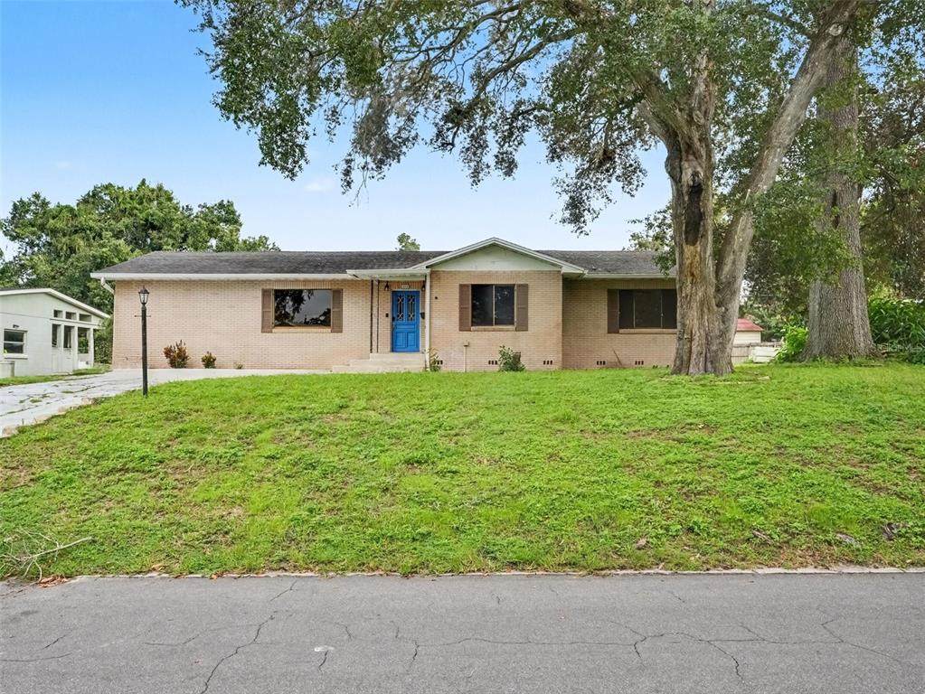 513 Palencia Place - Photo 1