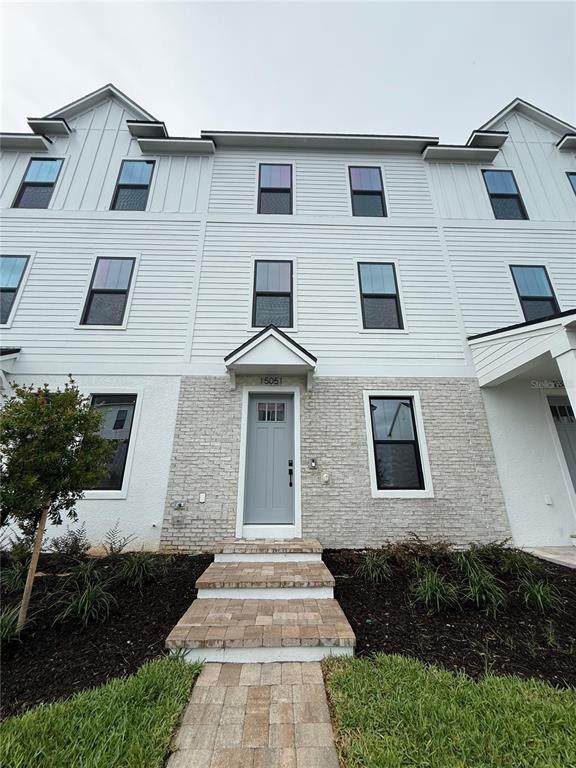 15051 Groveside Road - Photo 1
