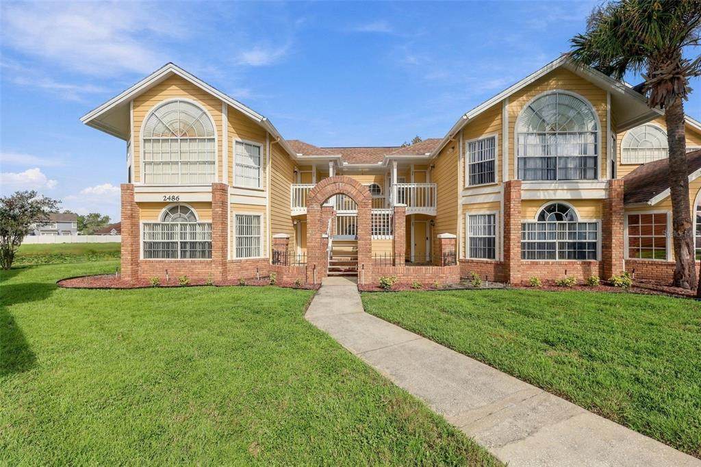 2486 Sweetwater Club Circle - Photo 1