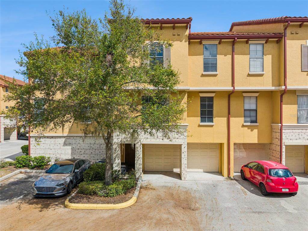 6123 Metrowest Boulevard - Photo 1