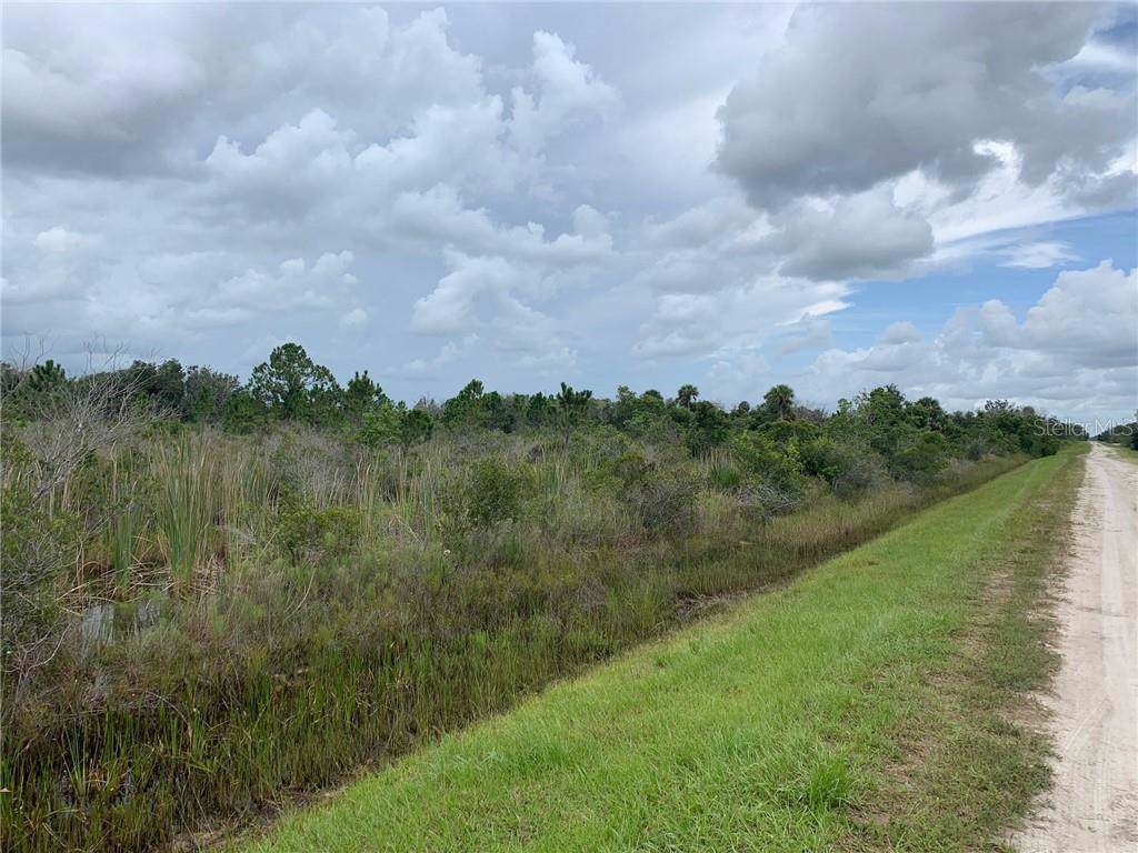 15418 292ND Street - Photo 1