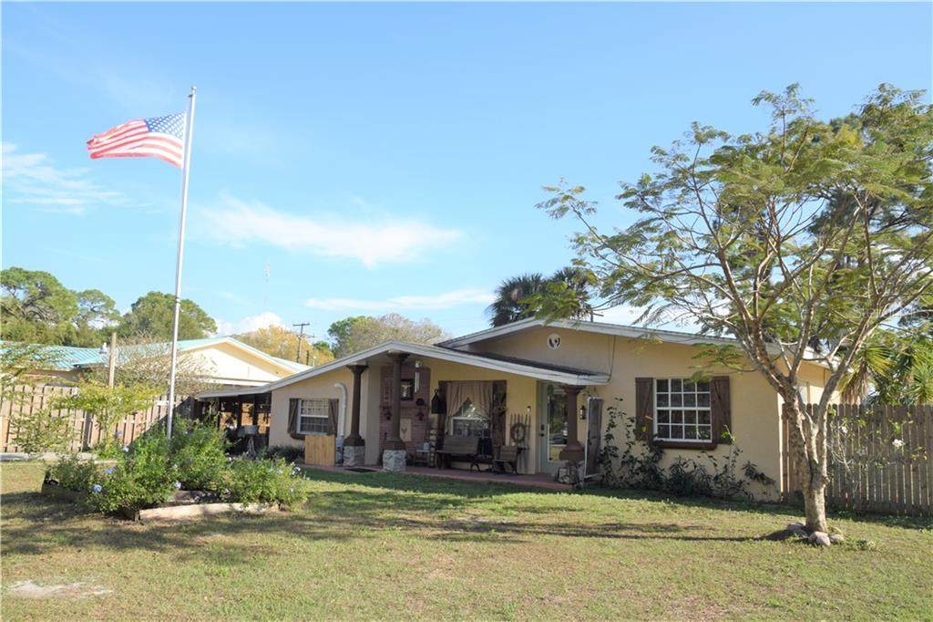 504 6TH Street - Photo 1