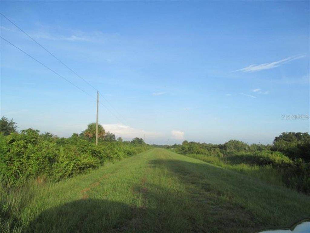 16481 268TH Street - Photo 1