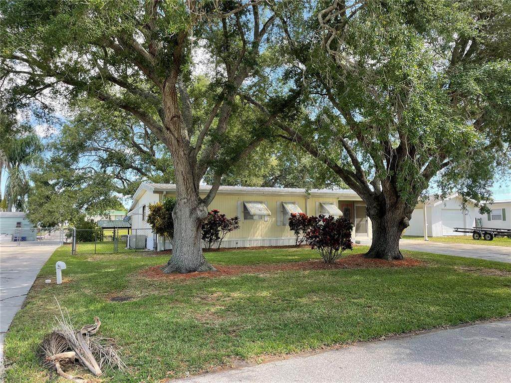1925 35TH Lane - Photo 1