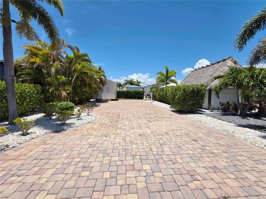 515 39TH Trace - Photo 1