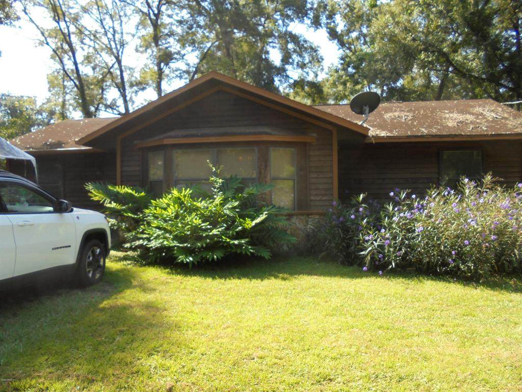 5532 57th Place - Photo 1