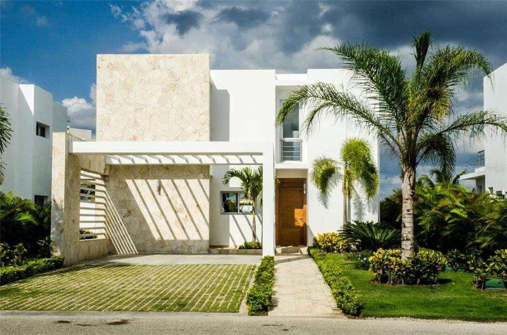 1440A Residencial Bahia Principe - Photo 1