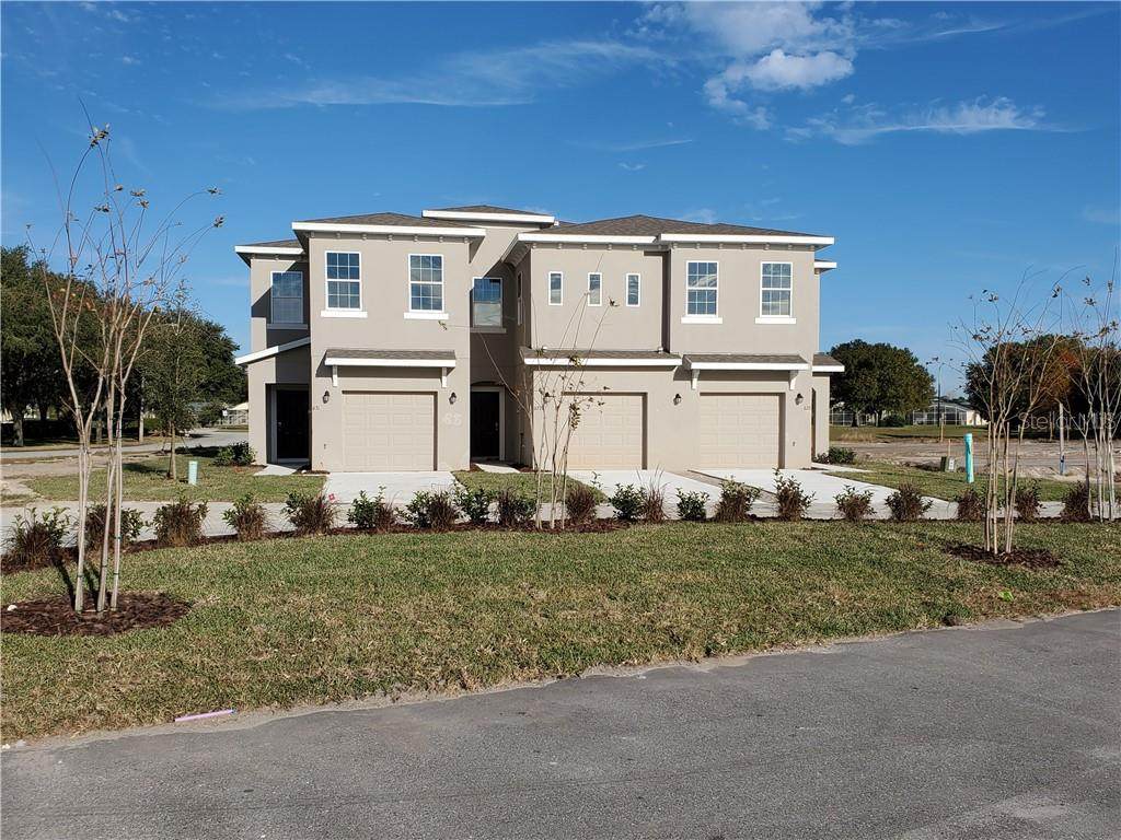 627 Lake Shore Parkway - Photo 1