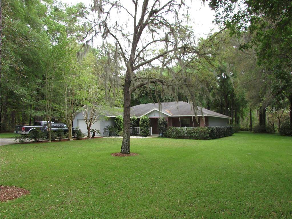 7881 181ST Circle - Photo 1