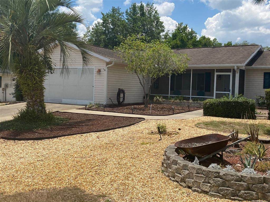6418 62ND Avenue - Photo 1