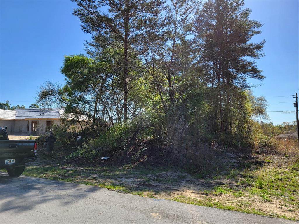0 25TH Terrace - Photo 1