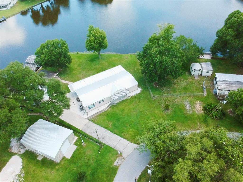 1115 Shiner Terrace - Photo 1