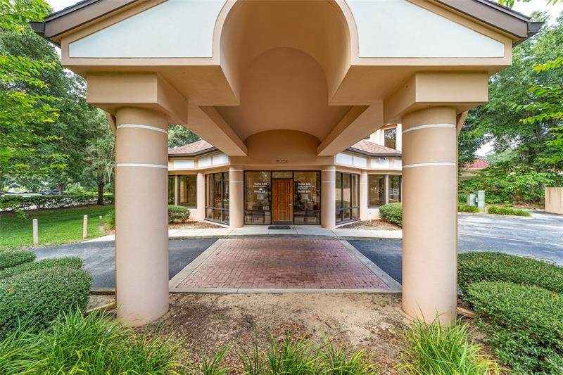 3309 34TH Circle - Photo 1