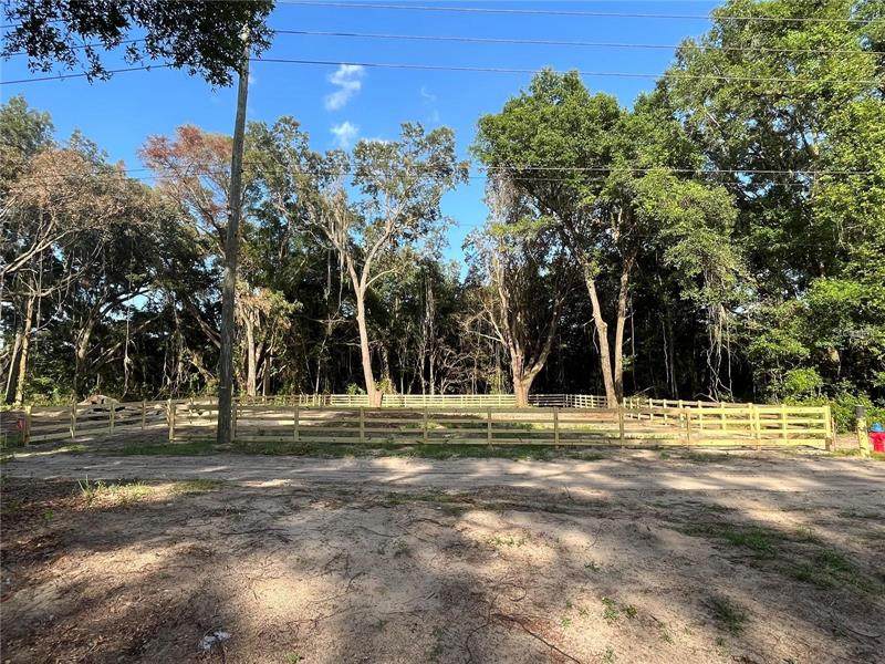 00 52ND Avenue - Photo 1